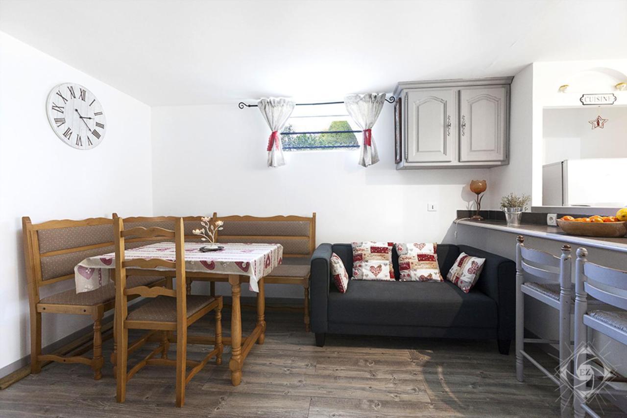 Appartement Lumineux A Voreppe Avec Piscine ภายนอก รูปภาพ