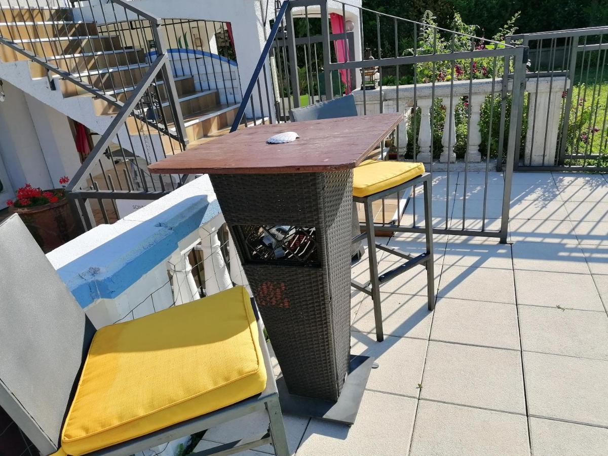 Appartement Lumineux A Voreppe Avec Piscine ภายนอก รูปภาพ