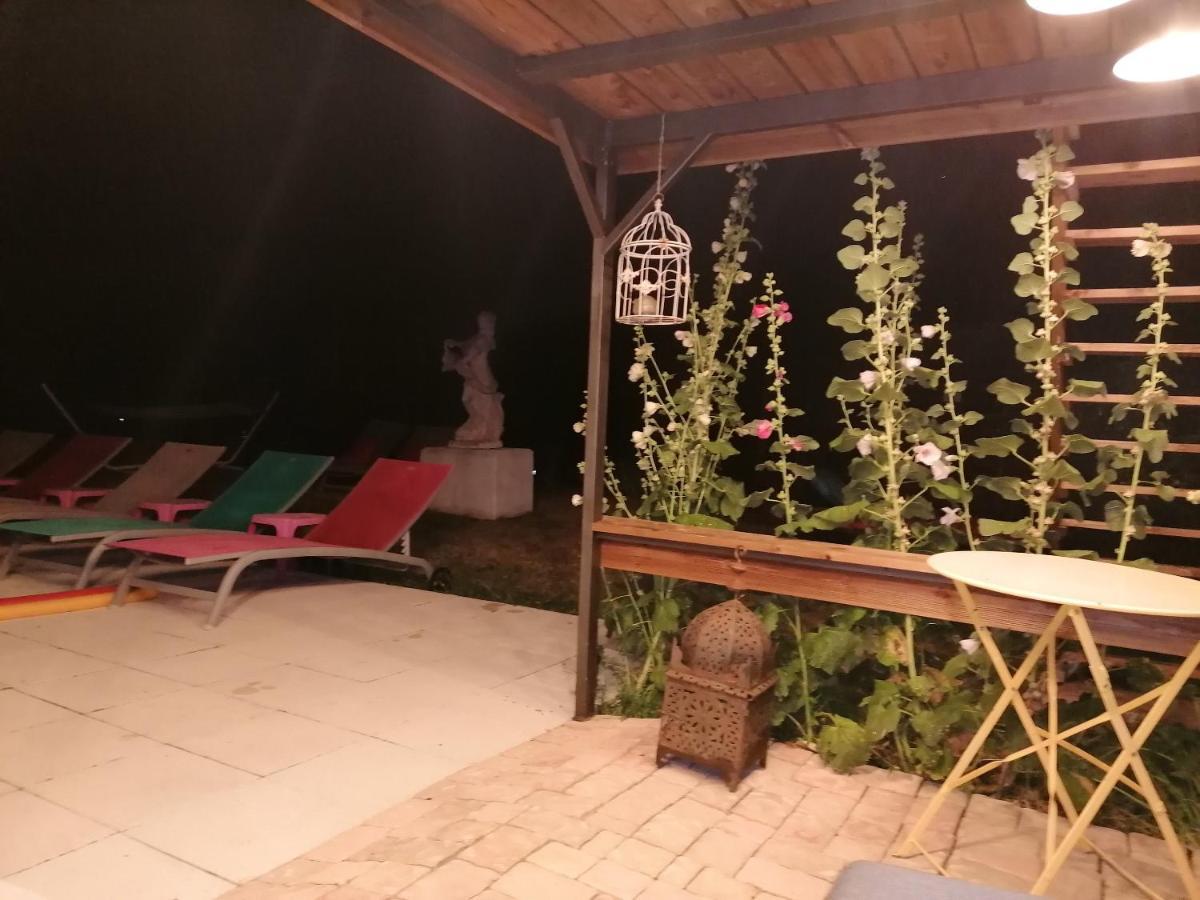 Appartement Lumineux A Voreppe Avec Piscine ภายนอก รูปภาพ